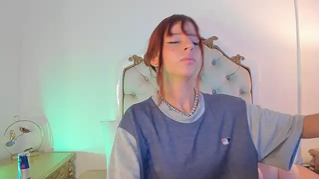 scarlett smith 3 online show from June 2, 2026, 2:24 am