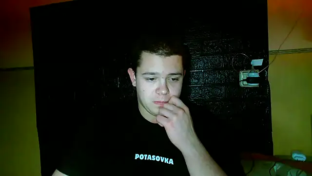 CuteButNaughty  online show from January 9, 2026, 8:10 pm