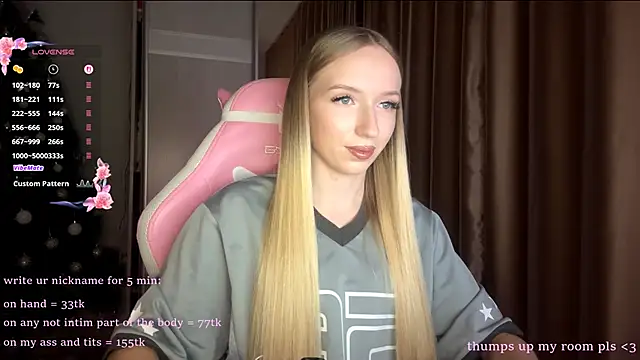 LaceDream online show from January 14, 2026, 4:34 pm