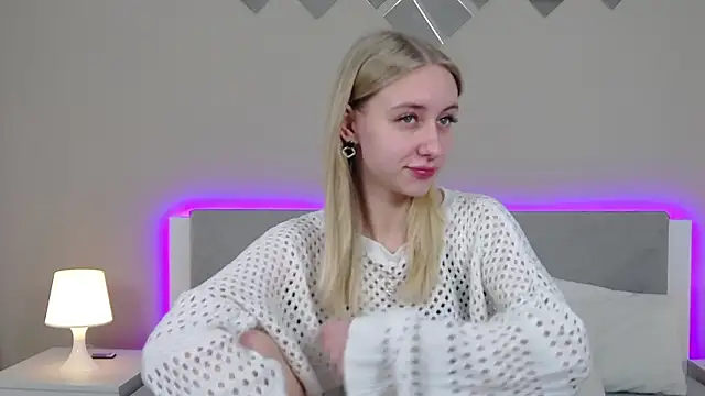 RachaelCute online show from March 6, 2026, 10:34 am