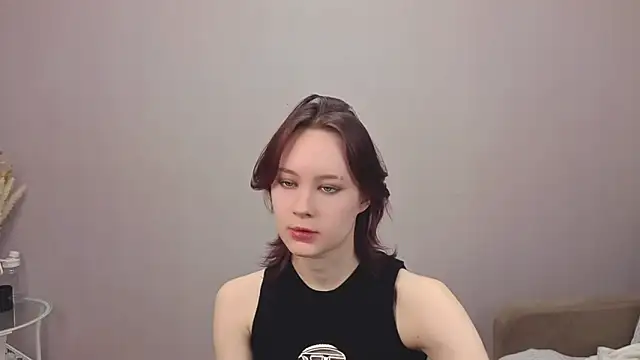 Annie Way online show from November 26, 2025, 1:23 pm