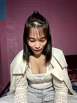 Snapshot of Soursop-op chatting on January 8, 2026, 12:18 pm Soursop-op online show from January 8, 2026, 12:18 pm