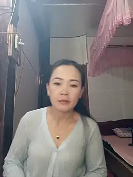 Snapshot of Feeling-hot chatting on February 13, 2026, 12:50 am Feeling-hot online show from February 13, 2026, 12:50 am