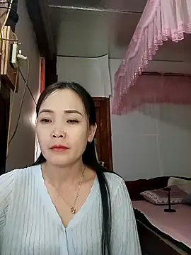 Snapshot of Feeling-hot chatting on February 17, 2026, 3:47 am Feeling-hot online show from February 17, 2026, 3:47 am