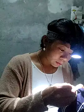 vangkt-cute online show from November 19, 2025, 6:08 pm