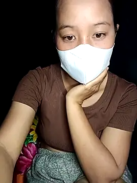 -Huong-99 online show from November 15, 2025, 5:42 pm