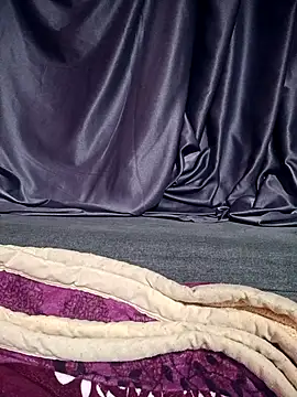 MiHeni online show from April 6, 2026, 3:57 pm