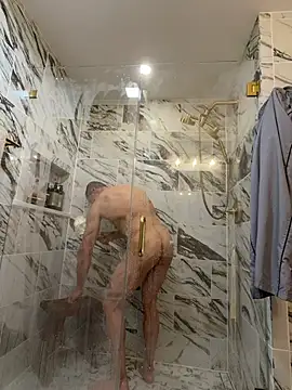 WildFocus online show from April 4, 2026, 9:45 pm