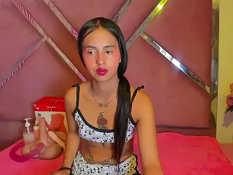 CloeMorenti  online show from November 29, 2025, 12:52 pm