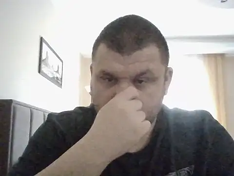 Snapshot of cyrex_monster chatting on June 3, 2026, 4:01 pm cyrex monster online show from June 3, 2026, 4:01 pm