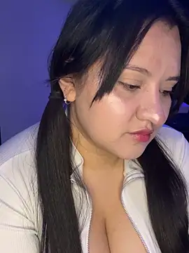 Snapshot of Just_danna chatting on November 26, 2025, 6:03 am Just danna online show from November 26, 2025, 6:03 am