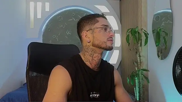 Snapshot of Alanrodgers chatting on March 21, 2026, 1:16 pm Alanrodgers online show from March 21, 2026, 1:16 pm