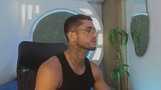 Snapshot of Alanrodgers chatting on March 26, 2026, 12:33 pm Alanrodgers online show from March 26, 2026, 12:33 pm