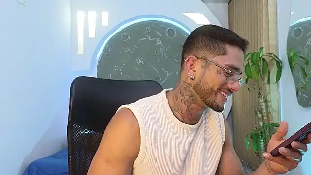 Snapshot of Alanrodgers chatting on March 28, 2026, 1:11 pm Alanrodgers online show from March 28, 2026, 1:11 pm