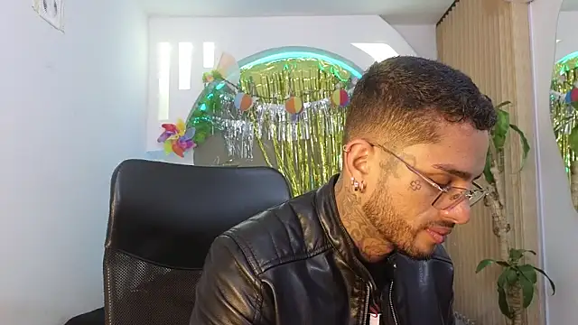 Snapshot of Alanrodgers chatting on April 9, 2026, 1:38 pm Alanrodgers online show from April 9, 2026, 1:38 pm