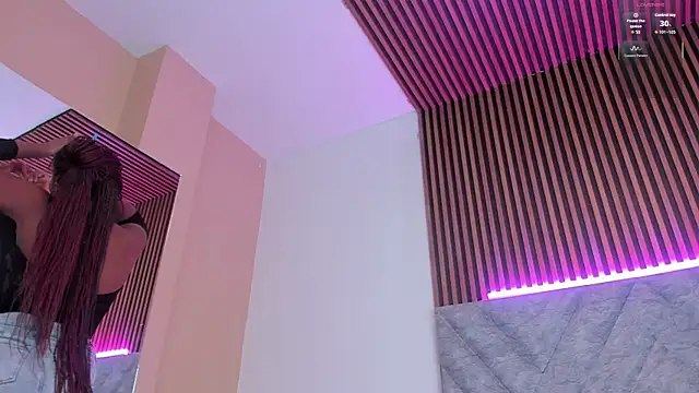 Kenia Storm online show from February 5, 2026, 8:13 pm