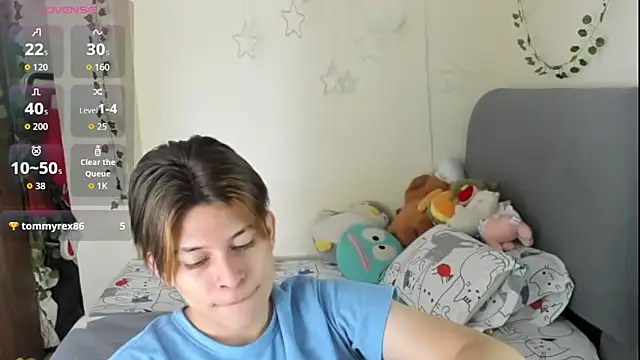 Felix kitty online show from November 20, 2025, 7:57 pm