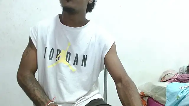 antonela-cris online show from January 17, 2026, 3:55 am