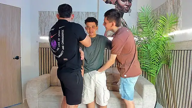 Justingsex1 online show from November 23, 2025, 6:13 am