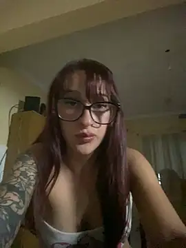 Taurina0105 online show from March 16, 2026, 5:02 am