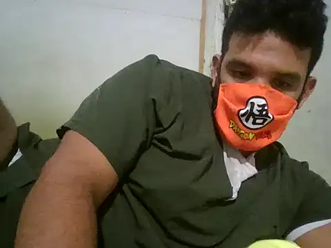 josecamsex27 online show from May 7, 2026, 1:22 am