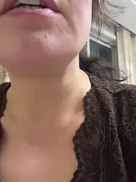 oo-shanshan online show from February 7, 2026, 11:47 am