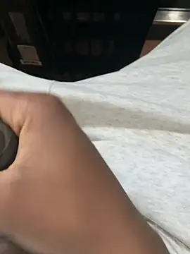 100blkdav online show from March 31, 2026, 6:52 pm