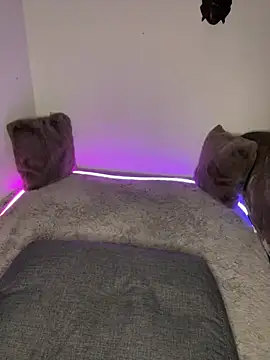 AuroraAllure 27 online show from March 19, 2026, 7:07 pm