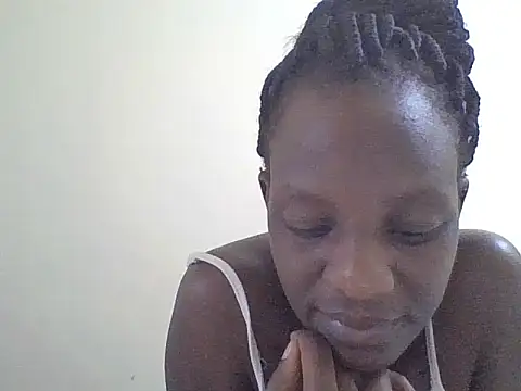 Pers Ona online show from November 28, 2025, 10:51 am