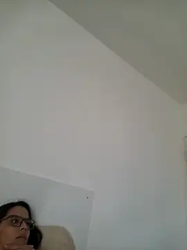 Omundosecretodixx 420 online show from February 17, 2026, 5:52 pm