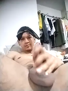 Chris    Col online show from November 26, 2025, 4:41 pm