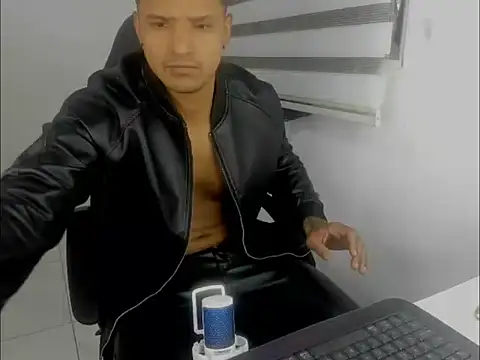 master leather online show from March 24, 2026, 7:41 pm