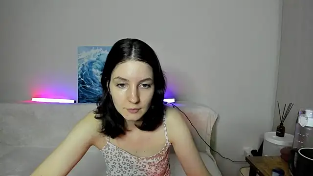 Snapshot of v_crizis324 chatting on November 27, 2025, 1:24 pm v crizis324 online show from November 27, 2025, 1:24 pm