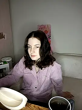 Snapshot of v_crizis324 chatting on March 3, 2026, 4:24 pm v crizis324 online show from March 3, 2026, 4:24 pm