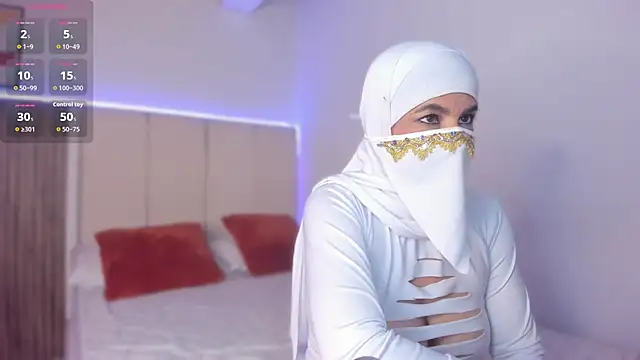 Hannaa Dolly online show from December 2, 2025, 2:39 am