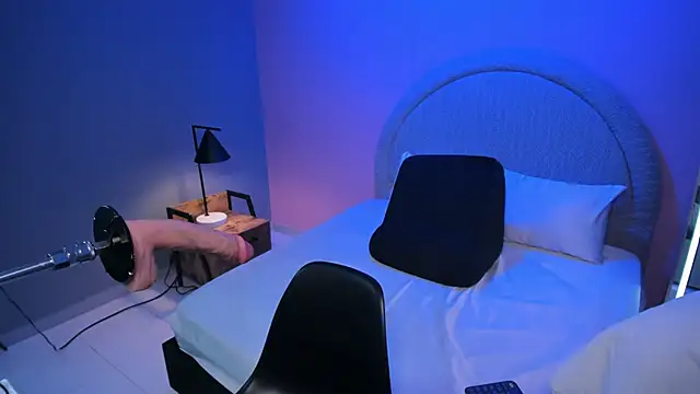 Sara rhoades online show from April 10, 2026, 8:46 pm