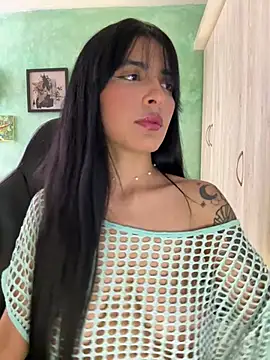 Cristal Cerati  online show from February 4, 2026, 8:03 pm