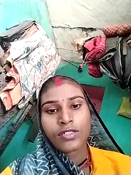 Big Lovexx online show from April 12, 2026, 6:29 am