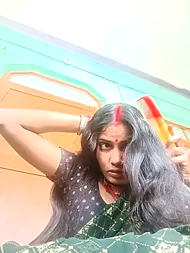 Pushpa hotty online show from April 11, 2026, 4:06 am