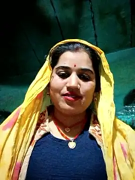 Snapshot of Hot_kamla chatting on January 16, 2026, 3:05 pm Hot kamla online show from January 16, 2026, 3:05 pm