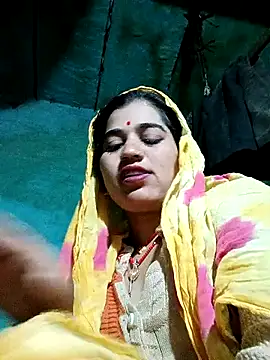 Snapshot of Hot_kamla chatting on January 17, 2026, 11:41 pm Hot kamla online show from January 17, 2026, 11:41 pm