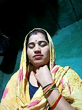 Snapshot of Hot_kamla chatting on February 21, 2026, 12:44 am Hot kamla online show from February 21, 2026, 12:44 am