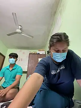 Cute hotzara online show from March 19, 2026, 5:44 am