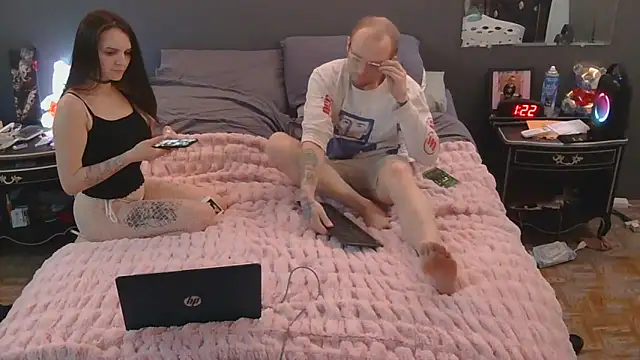 Snapshot of Donster907 chatting on February 20, 2026, 10:27 am Donster907 online show from February 20, 2026, 10:27 am