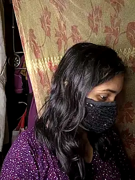 Jhunaki007 online show from November 12, 2025, 7:03 pm