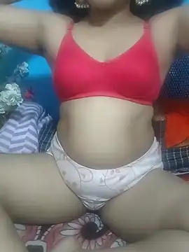 Cute Ayushii online show from April 13, 2026, 4:45 pm