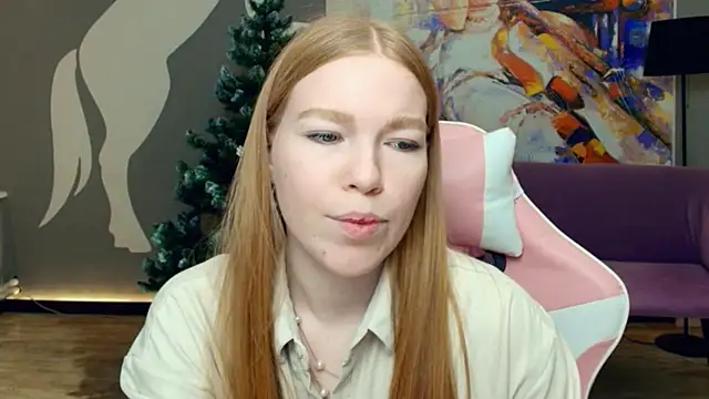 LavetaShiroma online show from December 21, 2025, 7:21 pm