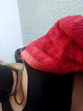 isha sharma2002 online show from December 17, 2025, 2:17 am