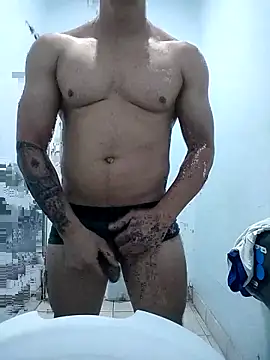 nicolssssssssss online show from December 3, 2025, 9:57 pm