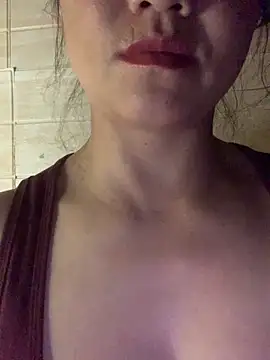 Snapshot of Diana-sexyy chatting on February 11, 2026, 2:22 pm Diana-sexyy online show from February 11, 2026, 2:22 pm